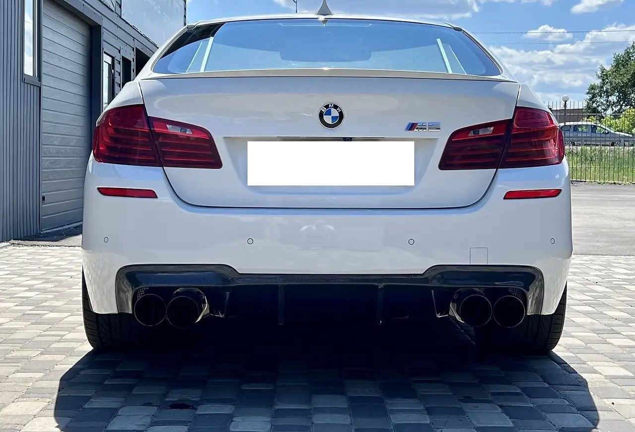 BMW M5 - фото 2